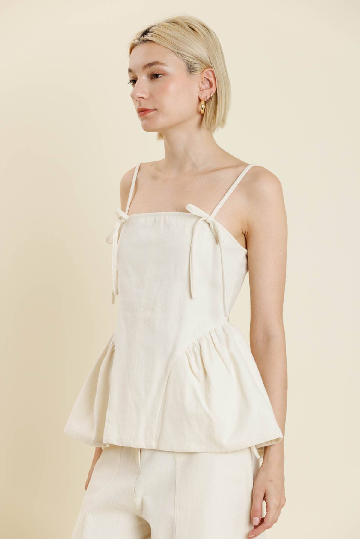 The Eve Bow Trim Top
