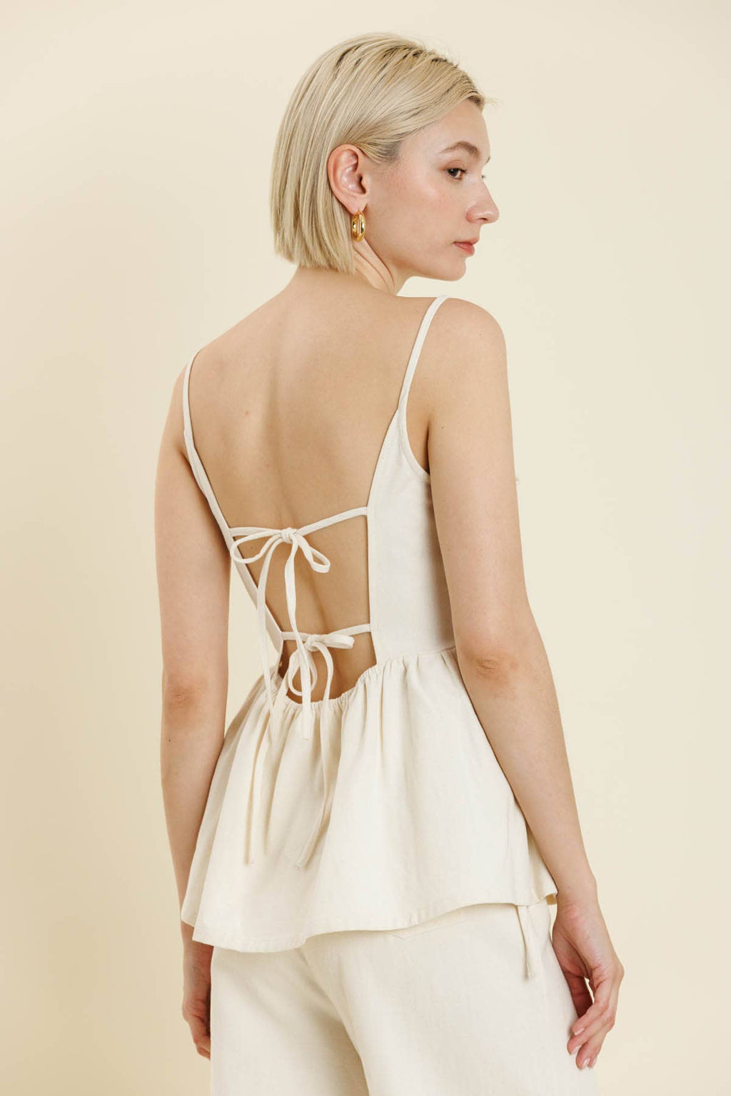 The Eve Bow Trim Top